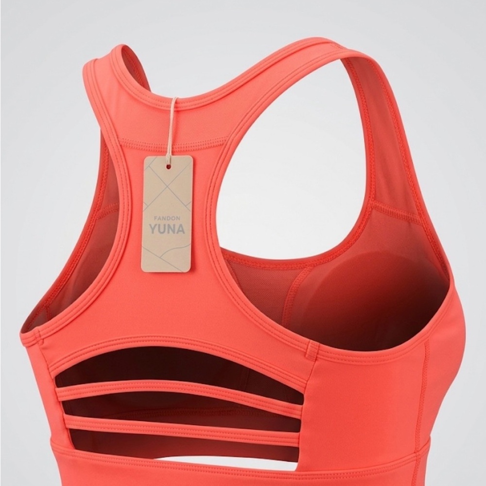 Coral Racerback Sports Bra & High-Waist Leggings Set by - Picture 2 of 3